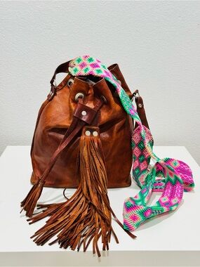 Vintage dark brown bohemian hippie leather bucket bag with macrame braided strap